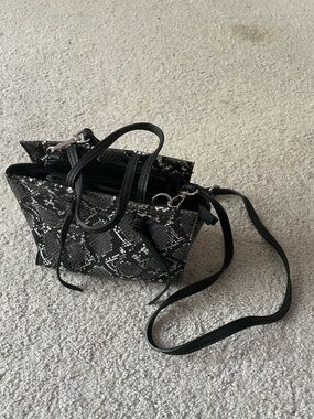 Black Snake-Print Crossbody Tote Bag